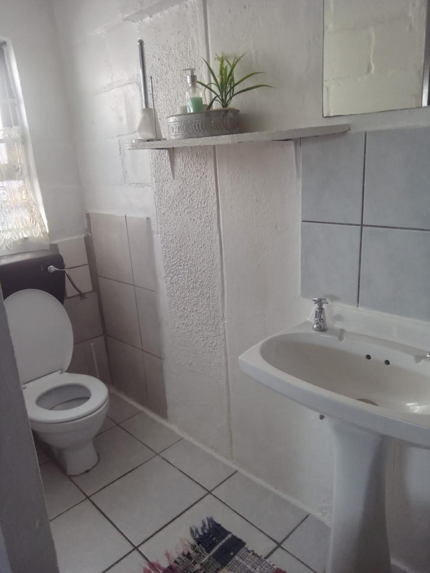 40 On Main Self Catering Apartman Hermanus Kültér fotó